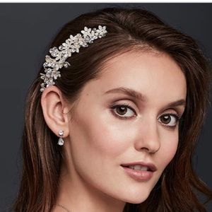 Bridal hairpiece flowers & rhinestones! New Unworn